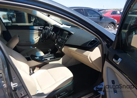 2014 Kia Cadenza Premium from USA, damaged, VIN KNALN4D75E5135401